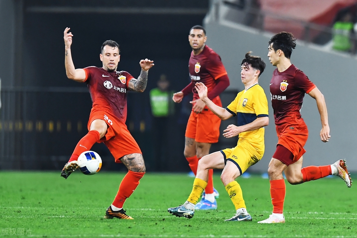 关于意大利杯赛程吃紧,洛杉矶快船冲刺阶段回应争议,质疑声仍在,训练强度明显提升的信息 关于意大利杯赛程吃紧,洛杉矶快船冲刺阶段回应争议,质疑声仍在,训练强度明显提升的信息