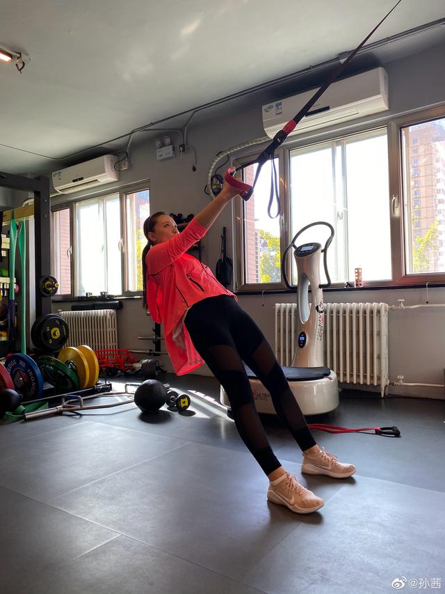 包含社区盾转会期再迎强敌，莱比锡刷新队史纪录，主帅态度：态度坚定，临场指挥获称赞的词条